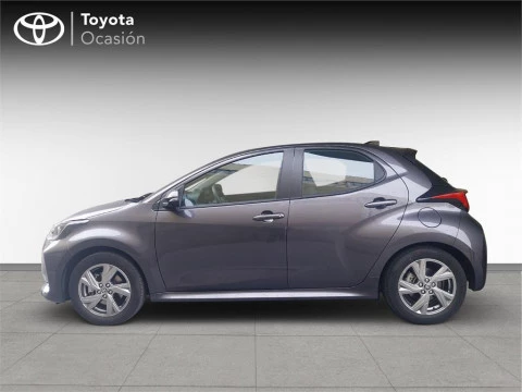 Toyota Yaris ACTIVE PLUS