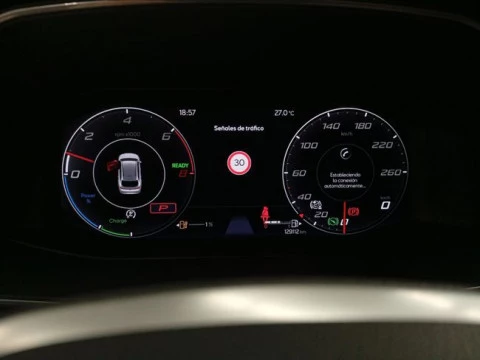 Seat Nuevo León SP 1.4 e-Hybrid DSG S&S FR Go L