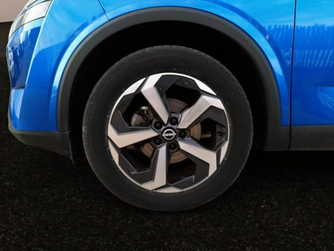 Nissan Qashqai 1.3 DIG-T MHEV 103KW N-CONNECTA 5P MT