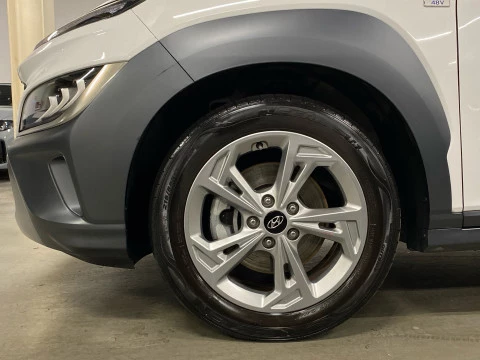 Hyundai Kona 1.0 TGDI 48V Tecno 4X2