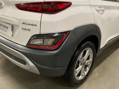 Hyundai Kona 1.0 TGDI 48V Tecno 4X2