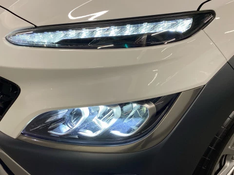 Hyundai Kona 1.0 TGDI 48V Tecno 4X2
