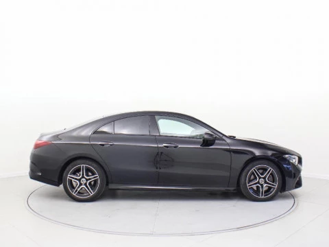 Mercedes-Benz CLA 1.3 CLA 200 MHEV DCT 163 4P