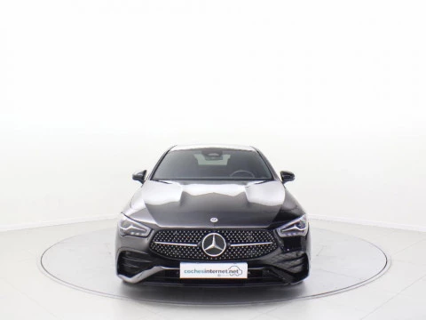 Mercedes-Benz CLA 1.3 CLA 200 MHEV DCT 163 4P