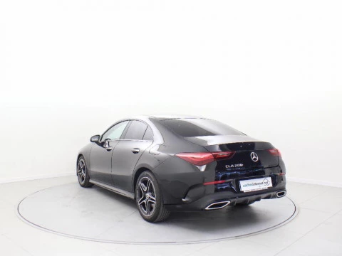 Mercedes-Benz CLA 1.3 CLA 200 MHEV DCT 163 4P