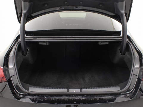 Mercedes-Benz CLA 1.3 CLA 200 MHEV DCT 163 4P