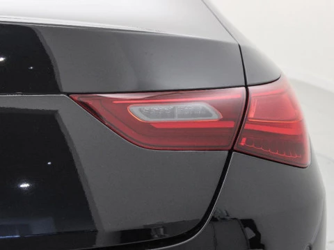 Mercedes-Benz CLA 1.3 CLA 200 MHEV DCT 163 4P