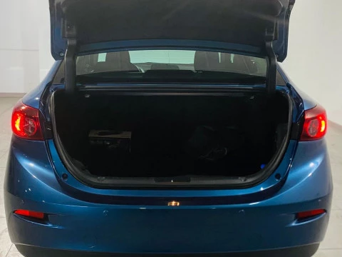 Mazda 3 2.2 EVOLUTION VIS NAV SDN