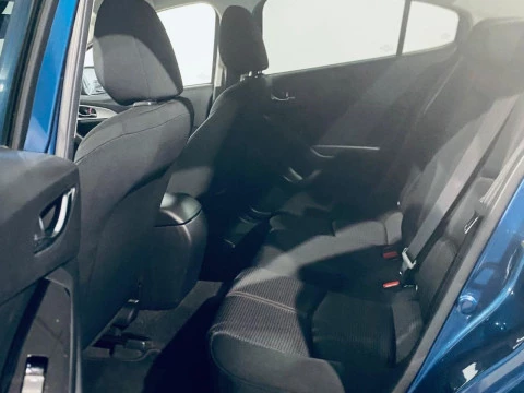 Mazda 3 2.2 EVOLUTION VIS NAV SDN