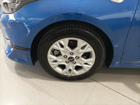 Kia Ceed 1.0 T-GDi 88kW (120CV) Drive