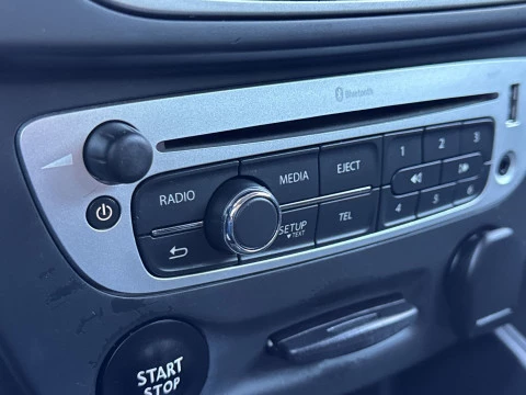 Renault Megane Sport Tourer Limited Energy SANDS TCe 85 kW (115 CV)