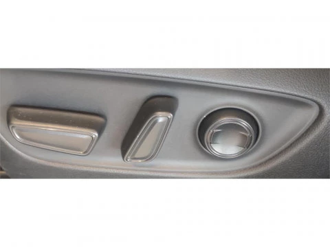 Toyota Rav4 Luxury + Techo