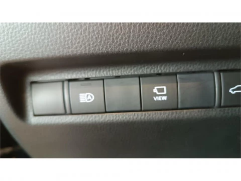 Toyota Rav4 Luxury + Techo