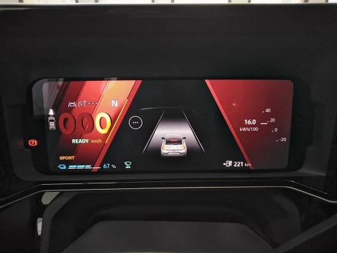 Renault R5 E-Tech R5 Iconic cinq autonomia confort 110 kW