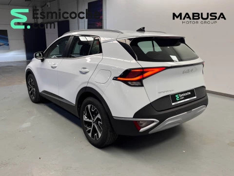 Kia Sportage 1.6 T-GDi MHEV 118kW (160CV) Drive 17
