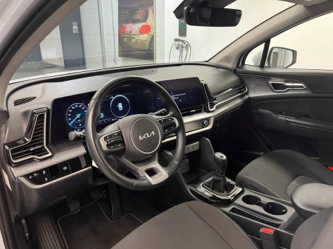 Kia Sportage 1.6 T-GDi MHEV 118kW (160CV) Drive 17