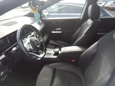 Mercedes-Benz GLA GLA 200 D