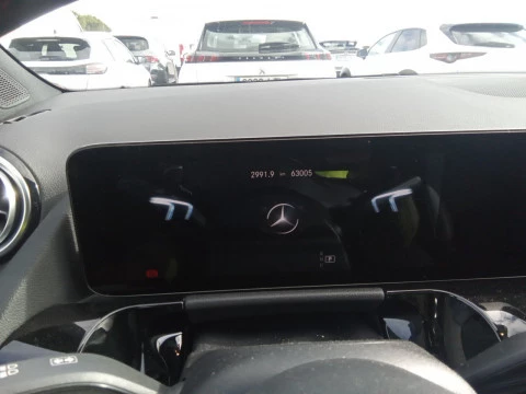 Mercedes-Benz GLA GLA 200 D