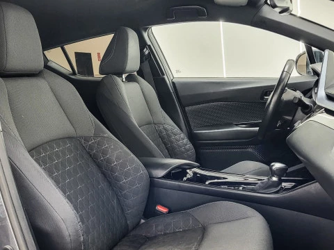Toyota C-HR 1.8 125H Advance
