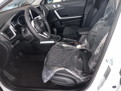 Kia XCeed 1.0 T-GDI DRIVE 5P