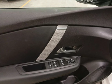 Citroën C4 BlueHDi 130 S&S EAT8 Feel Pack