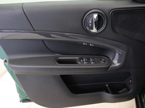 MINI COUNTRYMAN 1.5 COOPER S E AUTO 4WD 5P