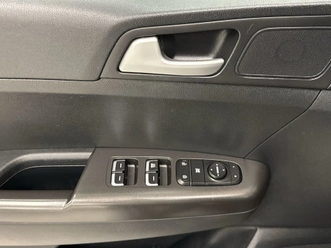 Kia Sportage 1.6 GDi Concept Plus 4x2 97 kW (132 CV)