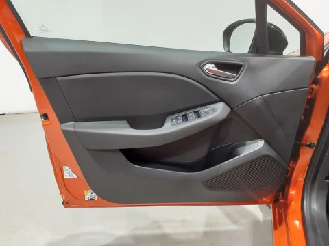 Renault Clio   TCe Evolution 67kW