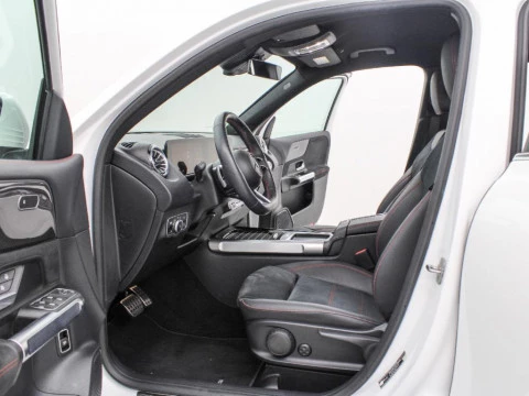 Mercedes-Benz GLB 200D