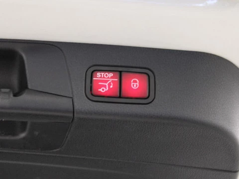 Mercedes-Benz GLB 200D