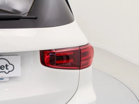 Mercedes-Benz GLB 200D