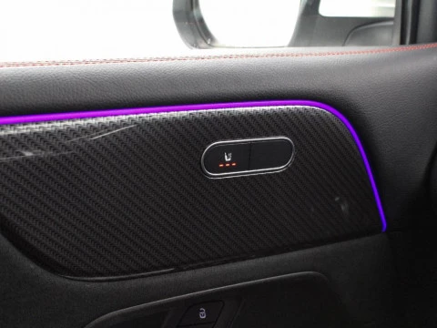 Mercedes-Benz GLB 200D