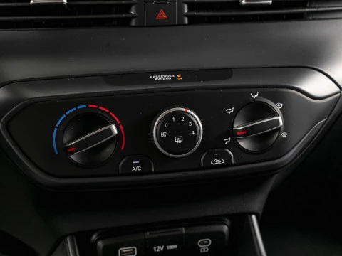 Hyundai Bayon 1.0 TGDI 74kW (100CV) 48V Maxx