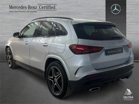 Mercedes-Benz GLA 200 D