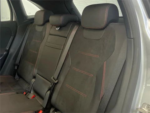 Mercedes-Benz GLA 200 D