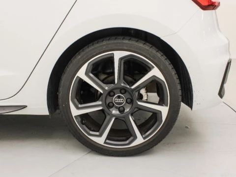 Audi A1 1.0 30 TFSI S TRONIC ADRENALIN SPORTBACK 116 5P