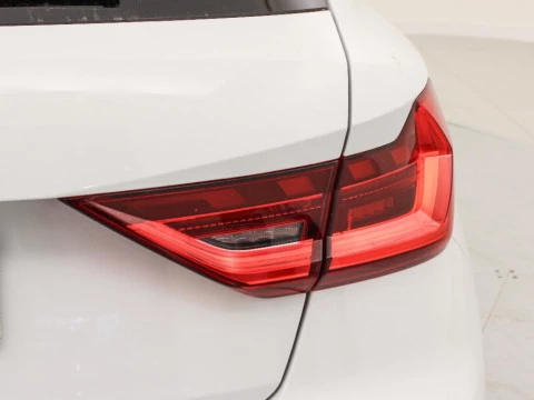 Audi A1 1.0 30 TFSI S TRONIC ADRENALIN SPORTBACK 116 5P