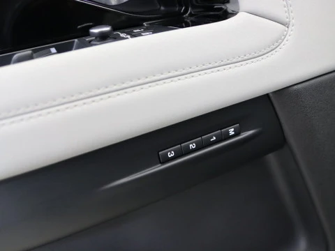 Land Rover RANGE ROVER EVOQUE R EVOQUE 1.5 P300E AUTO 4WD 5P
