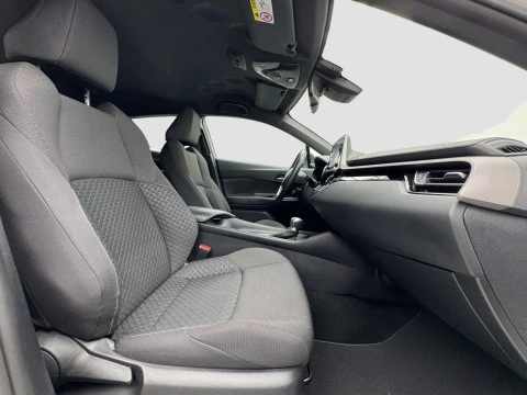 Toyota C-HR 1.8 125H Active
