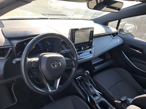 Toyota Corolla 1.8 125H ACTIVE TECH E-CVT
