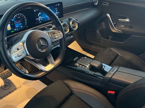 Mercedes-Benz Clase A  250 e MG Line (EURO 6d)