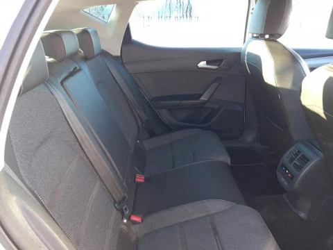 Seat Nuevo León 1.4 e-Hybrid DSG-6 S&S Xcellence Go L