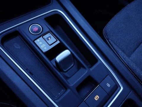 Seat Nuevo León 1.4 e-Hybrid DSG-6 S&S Xcellence Go L