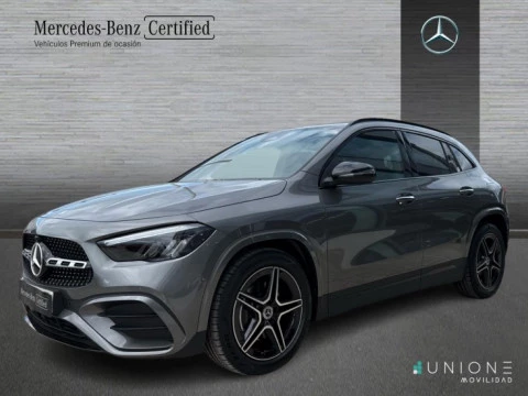 Mercedes-Benz GLA  200 d