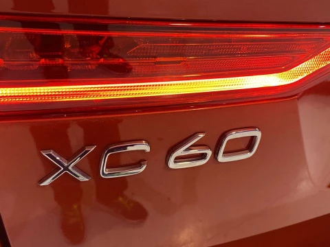 Volvo XC60 2.0 D4 BUSINESS PLUS AUTO 5P