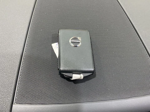 Volvo XC60 2.0 D4 BUSINESS PLUS AUTO 5P