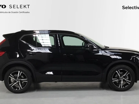 Volvo XC40 XC40 PLUS B3 MILD HYBRID GASOLINA