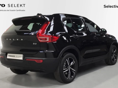 Volvo XC40 XC40 PLUS B3 MILD HYBRID GASOLINA