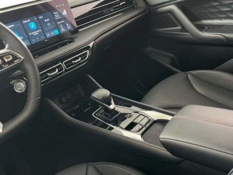 MG HS 1.5T MANUAL LUXURY