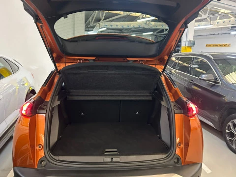 Peugeot 2008 Allure Pack BlueHDI 81kW (110CV)